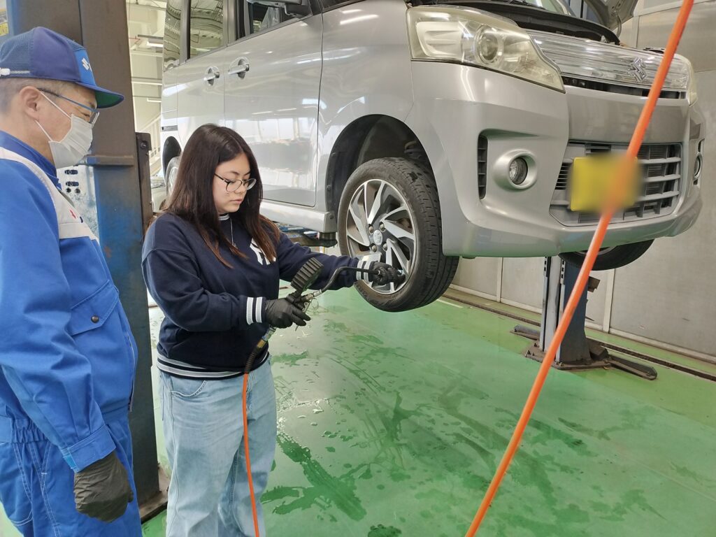 企業訪問（スズキ自販浜松）