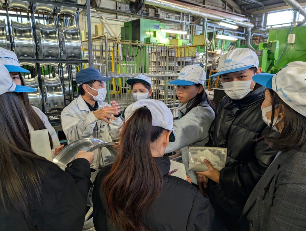 静岡県立浜松北高校定時制生徒のための日本語教室（外国ルーツの生徒のための企業見学）